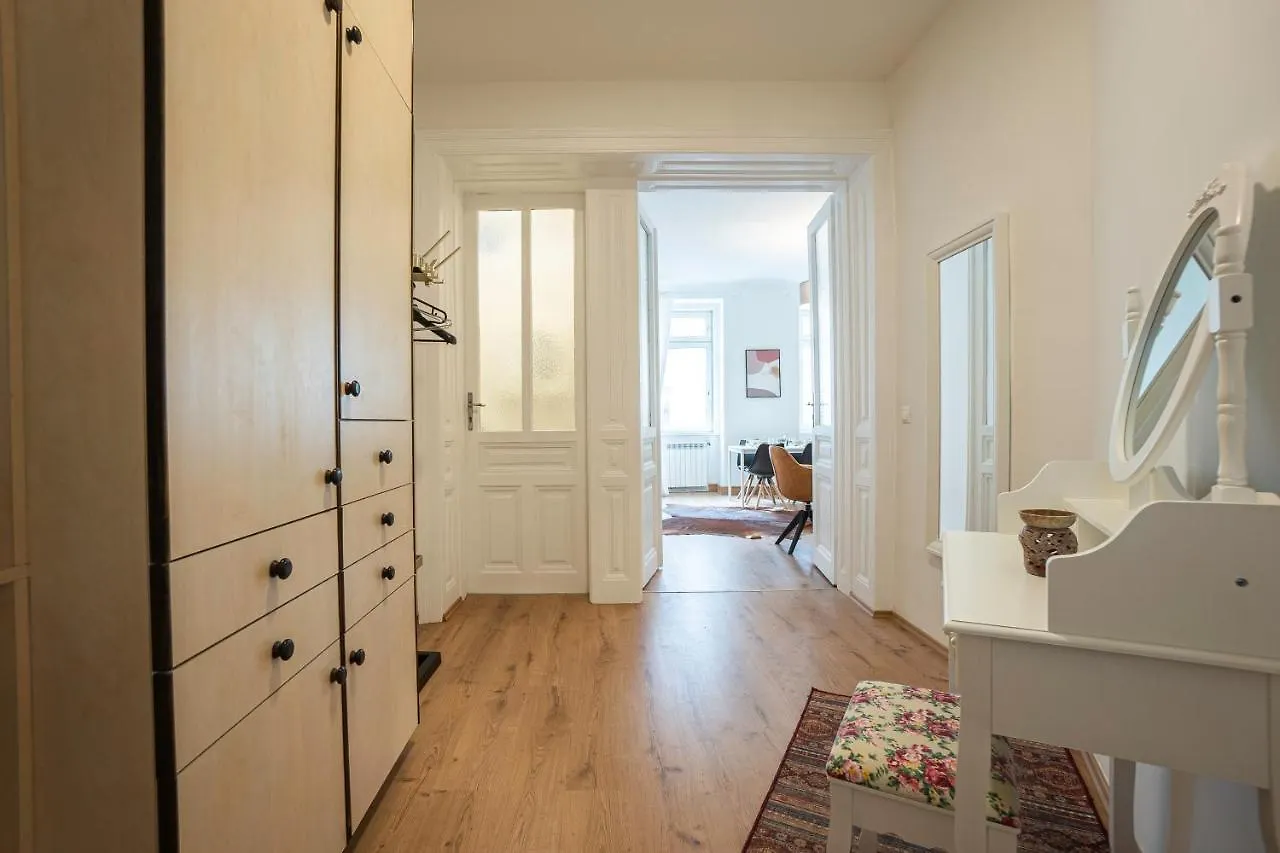 Coupledream - 10Min To City Center! Vienna Austria